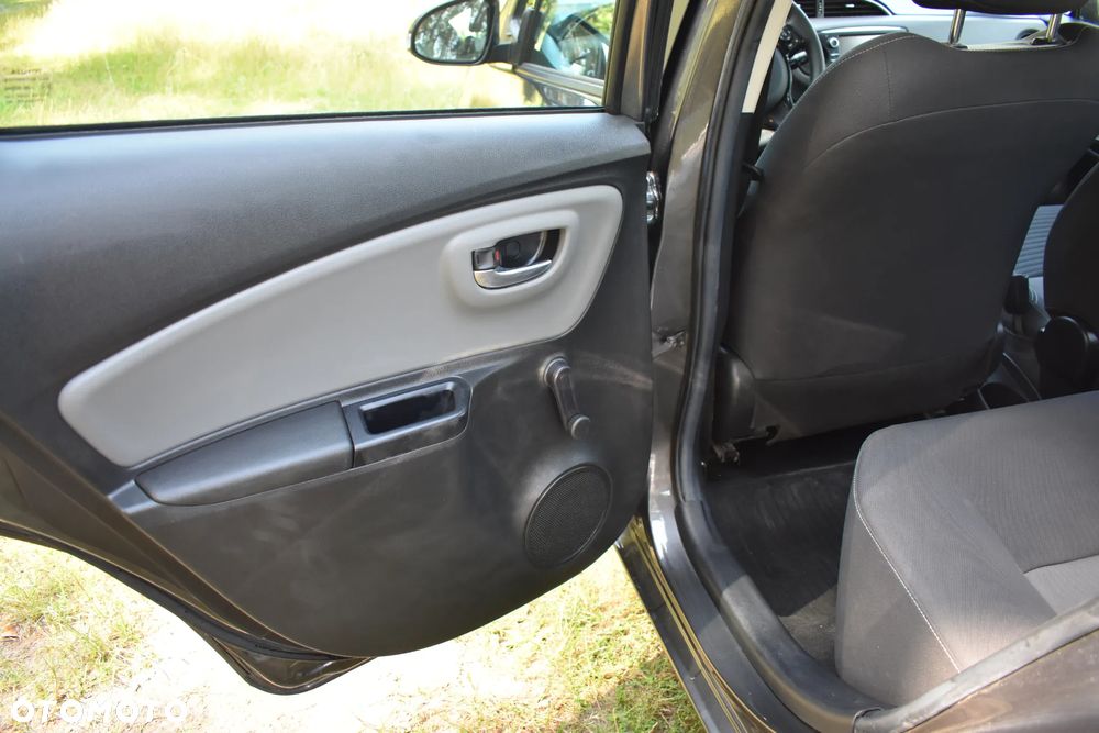 Toyota Yaris 1.0 VVT-i Comfort - 22