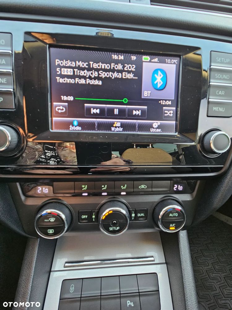 Skoda Octavia 2.0 TDI Ambition - 30