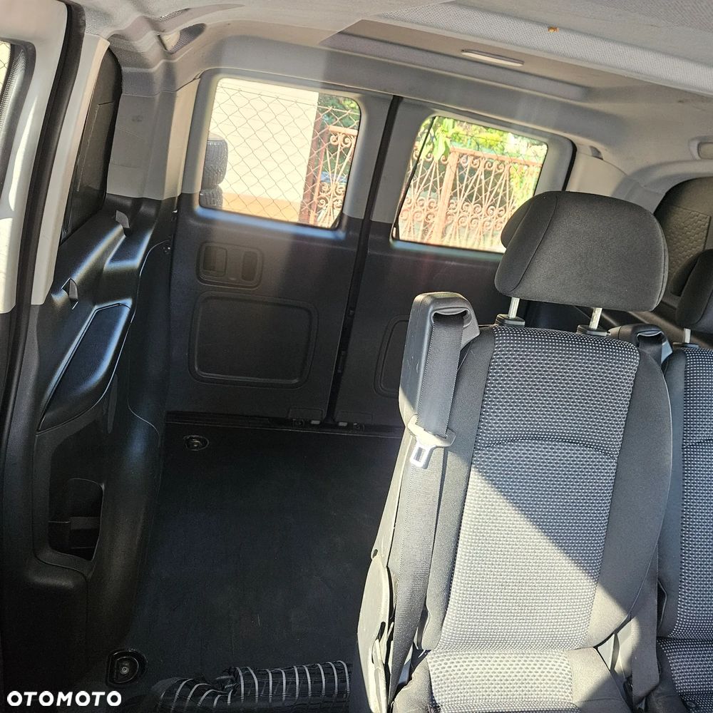Mercedes-Benz Vito - 34