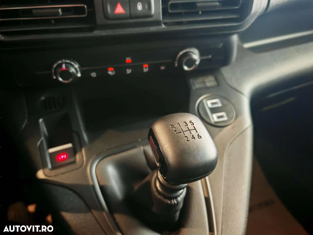 Peugeot Rifter 1.5 BlueHDI 100 CP S&S BVM6 Active Pack - 19