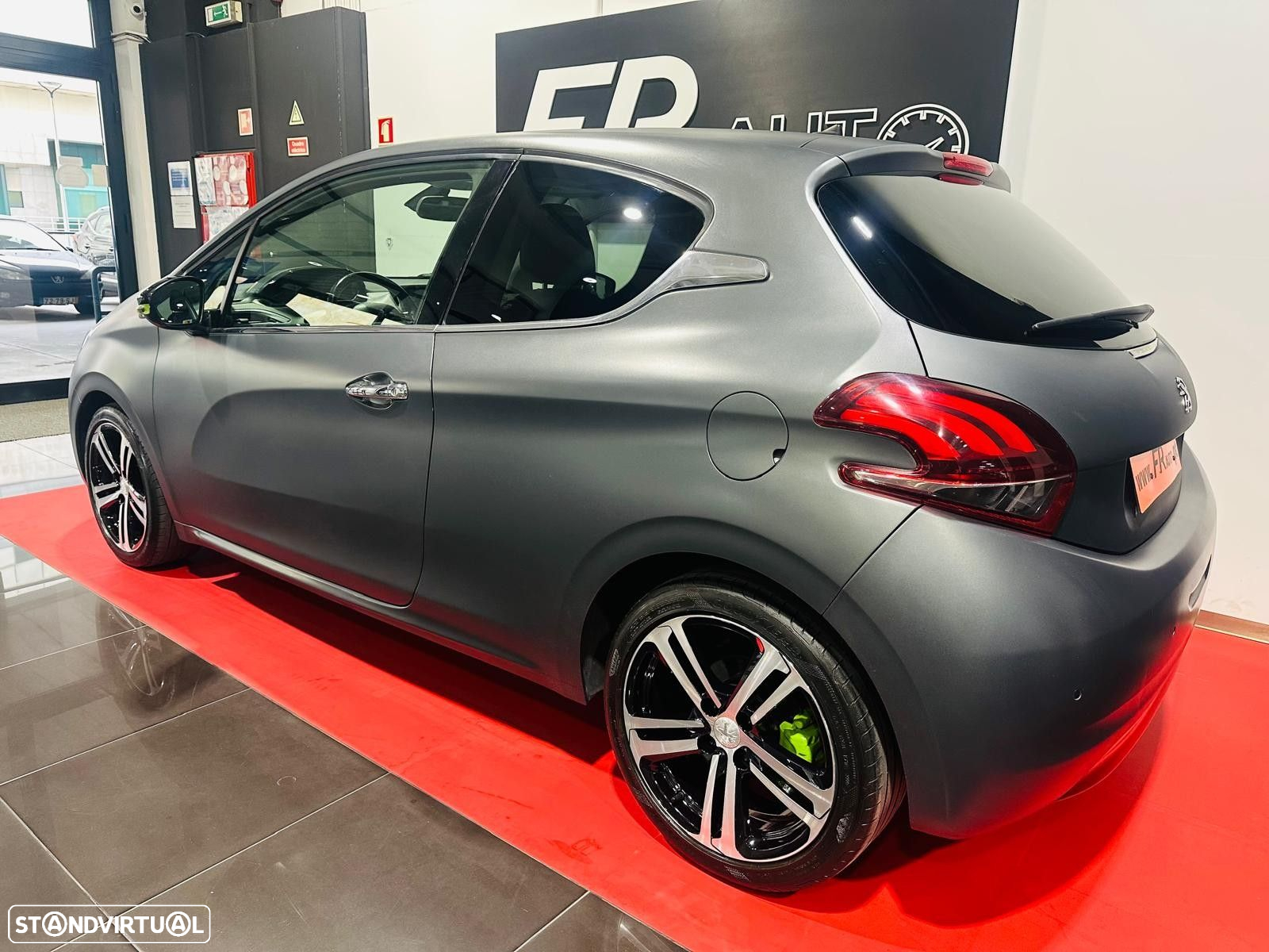 Peugeot 208 1.2 PureTech Active - 14