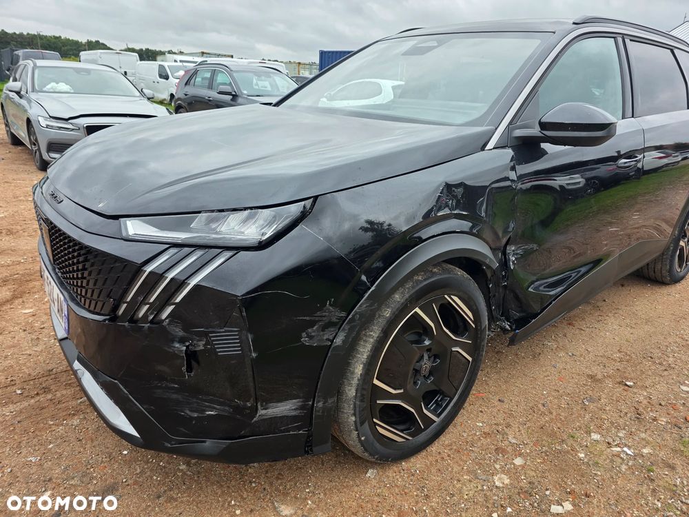 Peugeot E-5008 210 Allure - 8