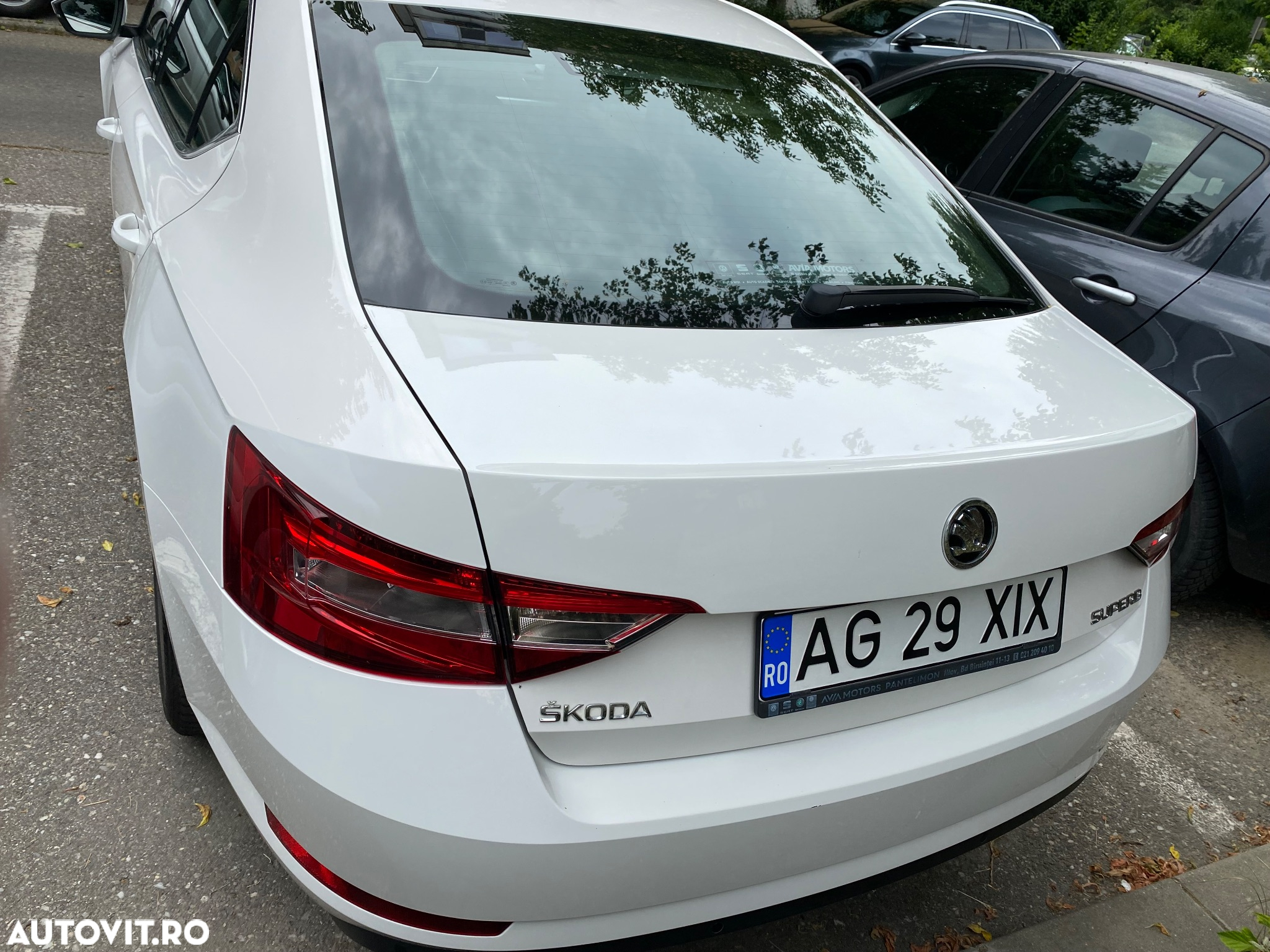 Skoda Superb 2.0 TDI Ambition - 5