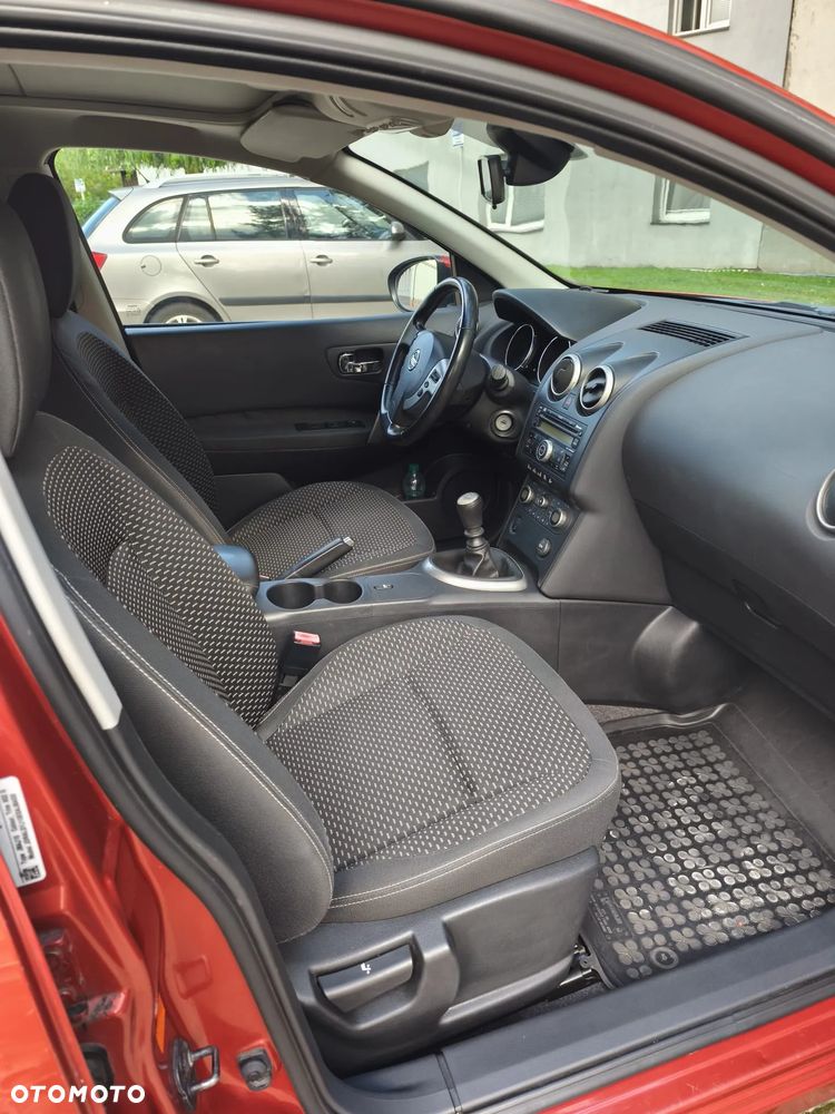 Nissan Qashqai+2 2.0 Acenta - 11