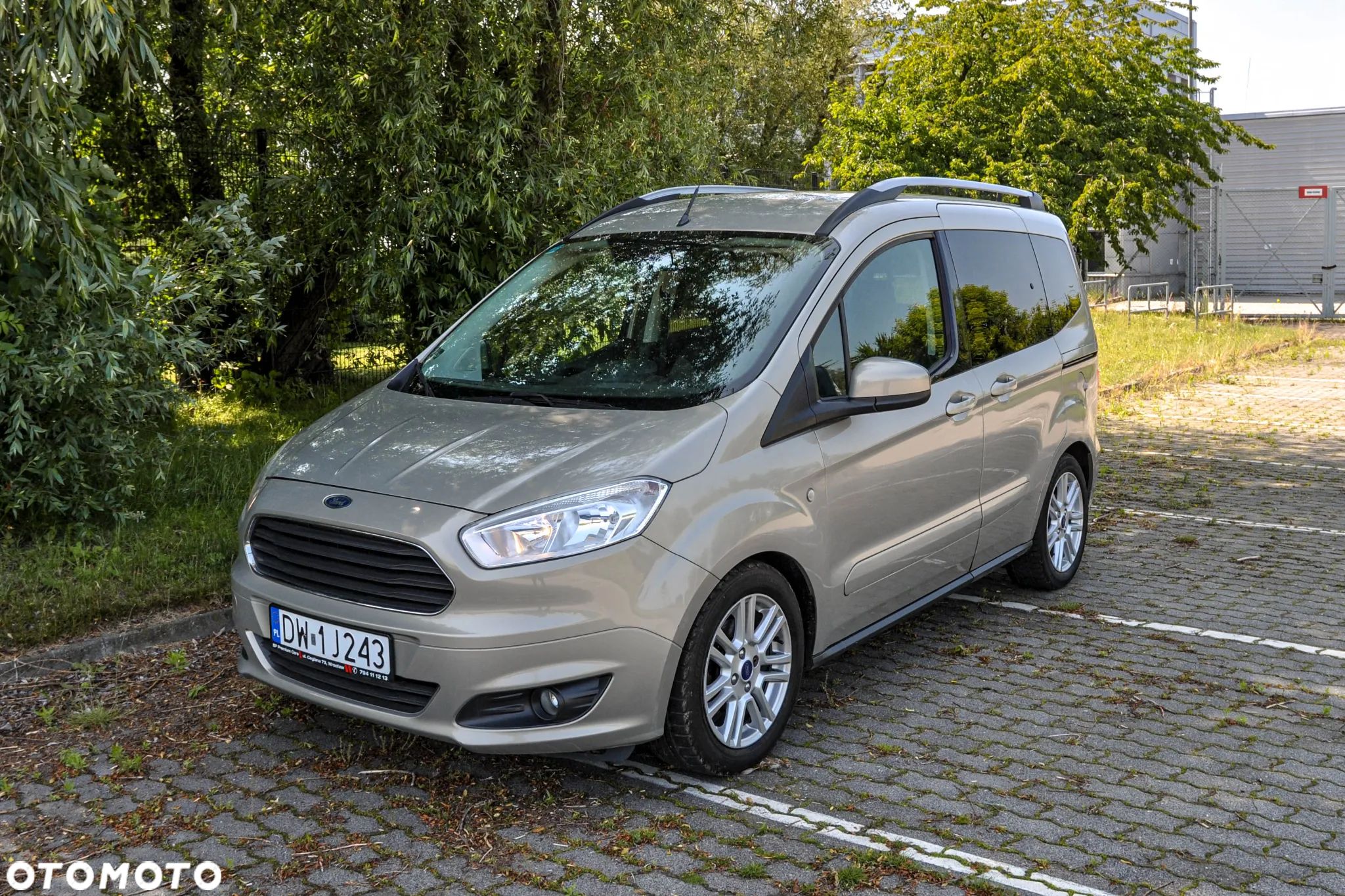 Ford Tourneo Courier - 1