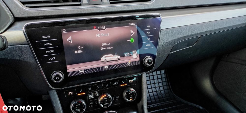 Skoda Superb 2.0 TDI DSG Ambition - 13