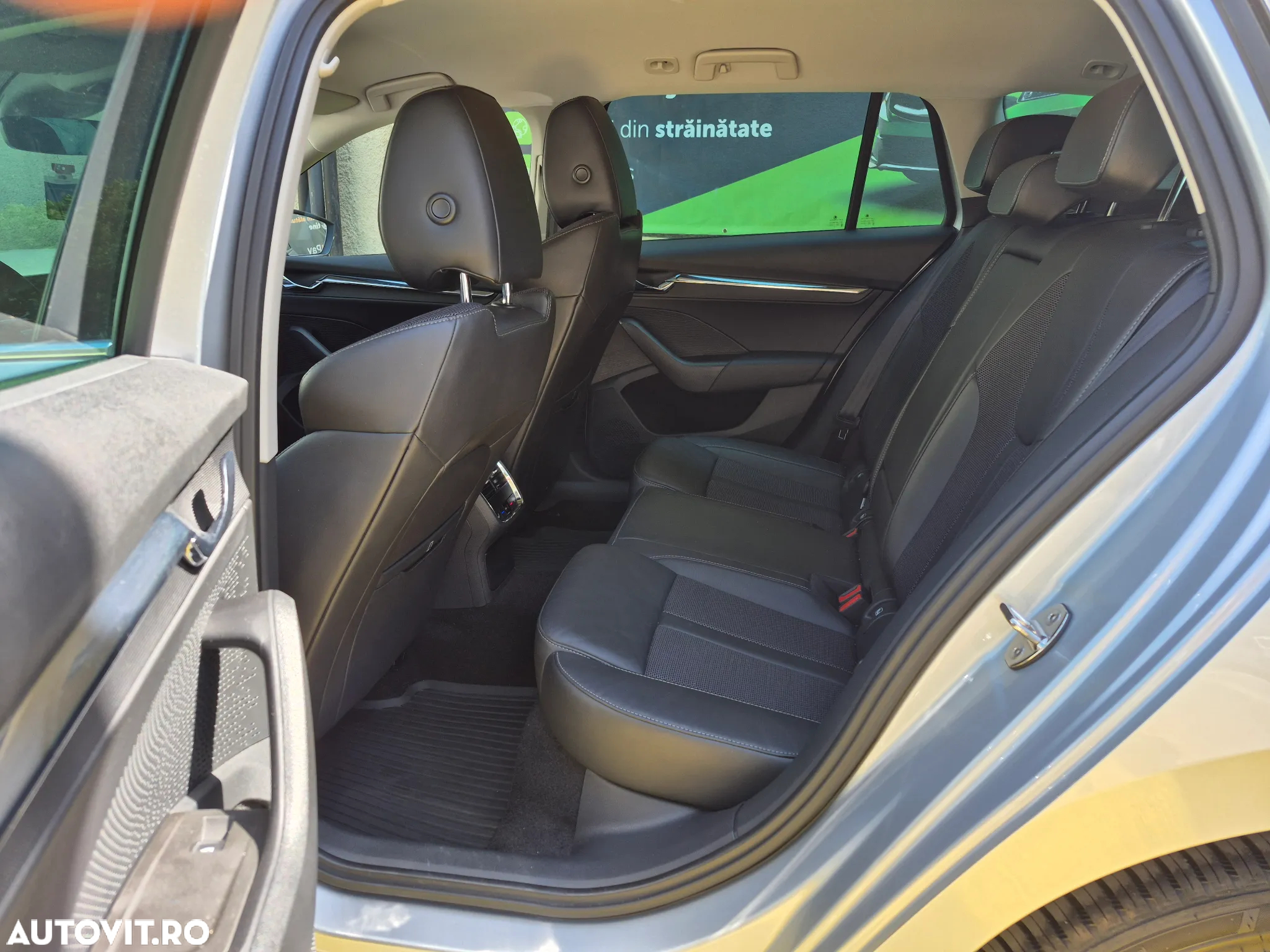 Skoda Octavia 1.4 TSI iV DSG Sportline - 11