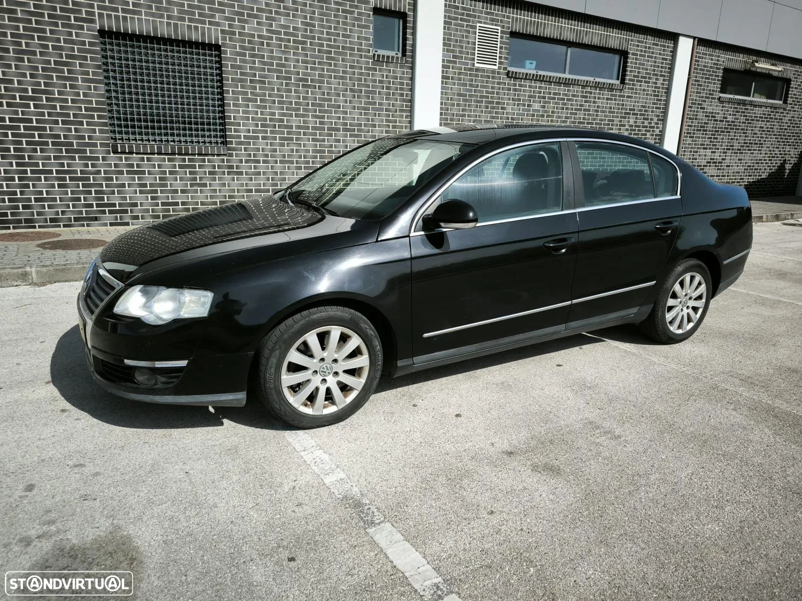 VW Passat 2.0 TDI Confortline - 1