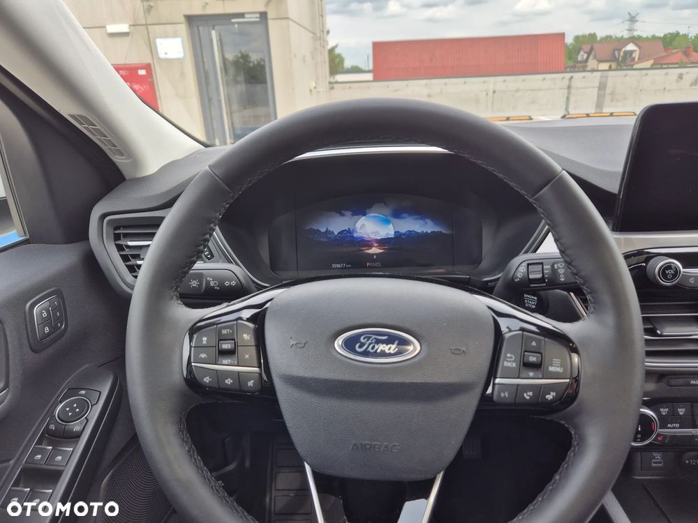 Ford Kuga - 19