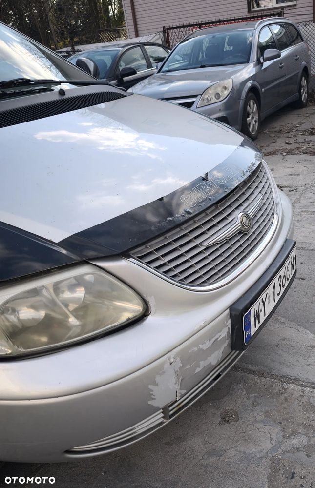 Chrysler Grand Voyager 2.5L CRD LX - 3