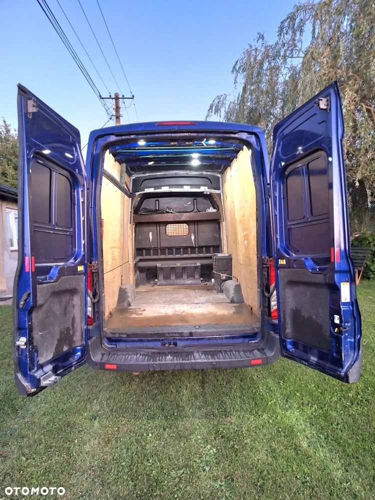 Ford Transit - 7