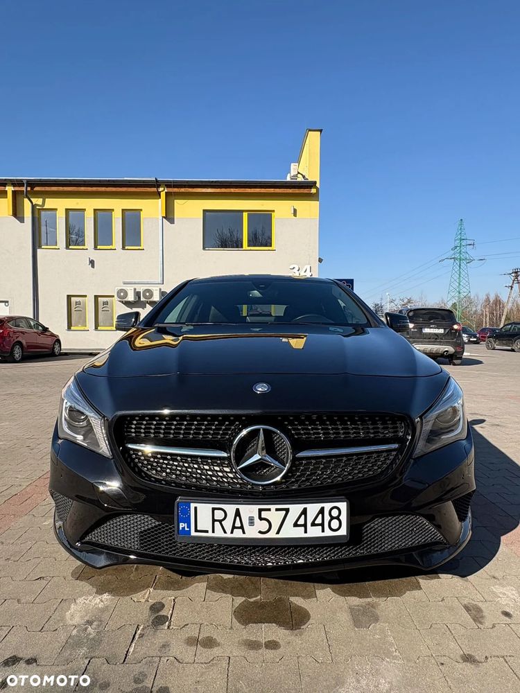 Mercedes-Benz CLA 180 UrbanStyle Edition - 14