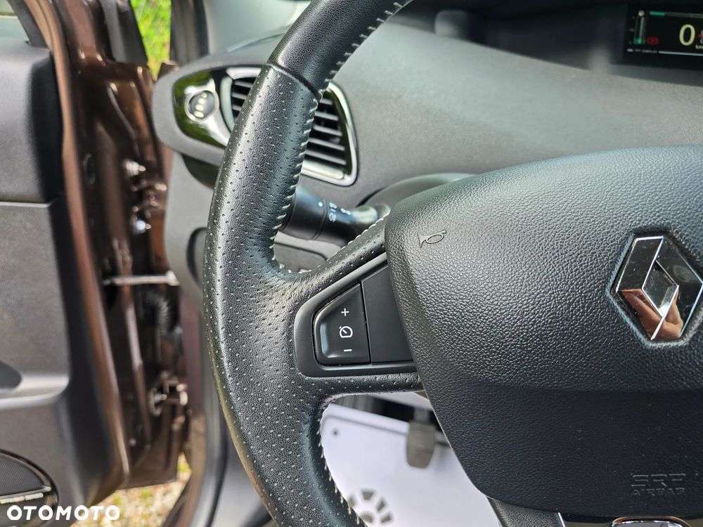 Renault Scenic dCi 130 FAP Start & Stop Bose Edition - 33
