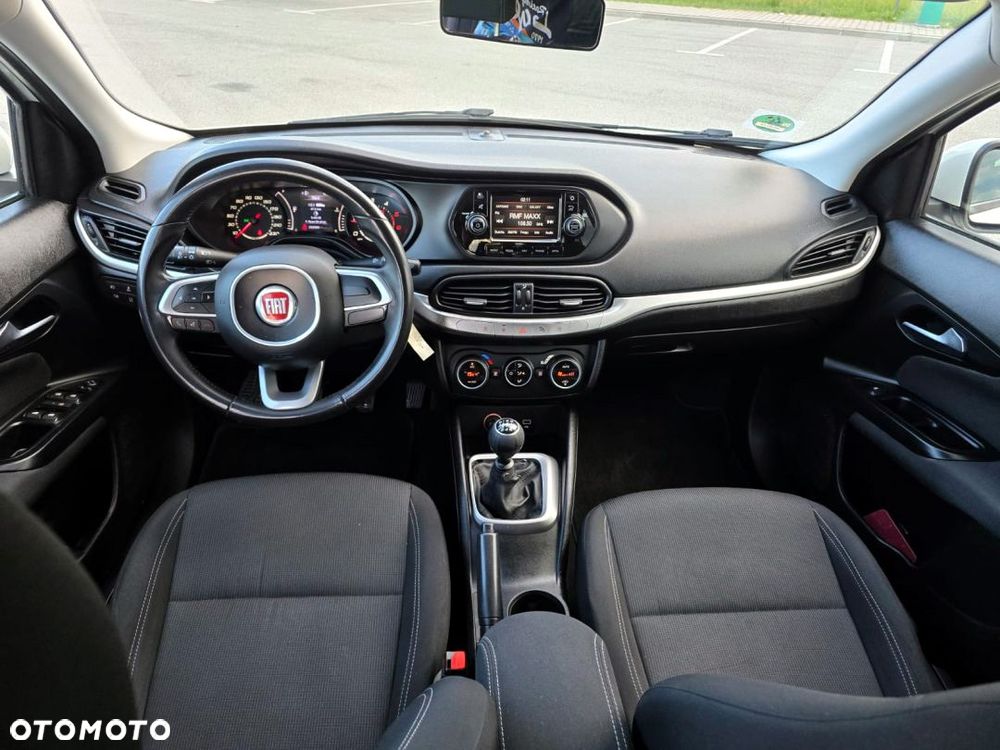 Fiat Tipo 1.6 MultiJet Lounge - 21
