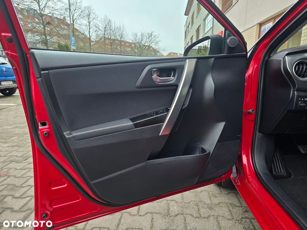 Toyota Auris 1.6 Valvematic START Edition - 14