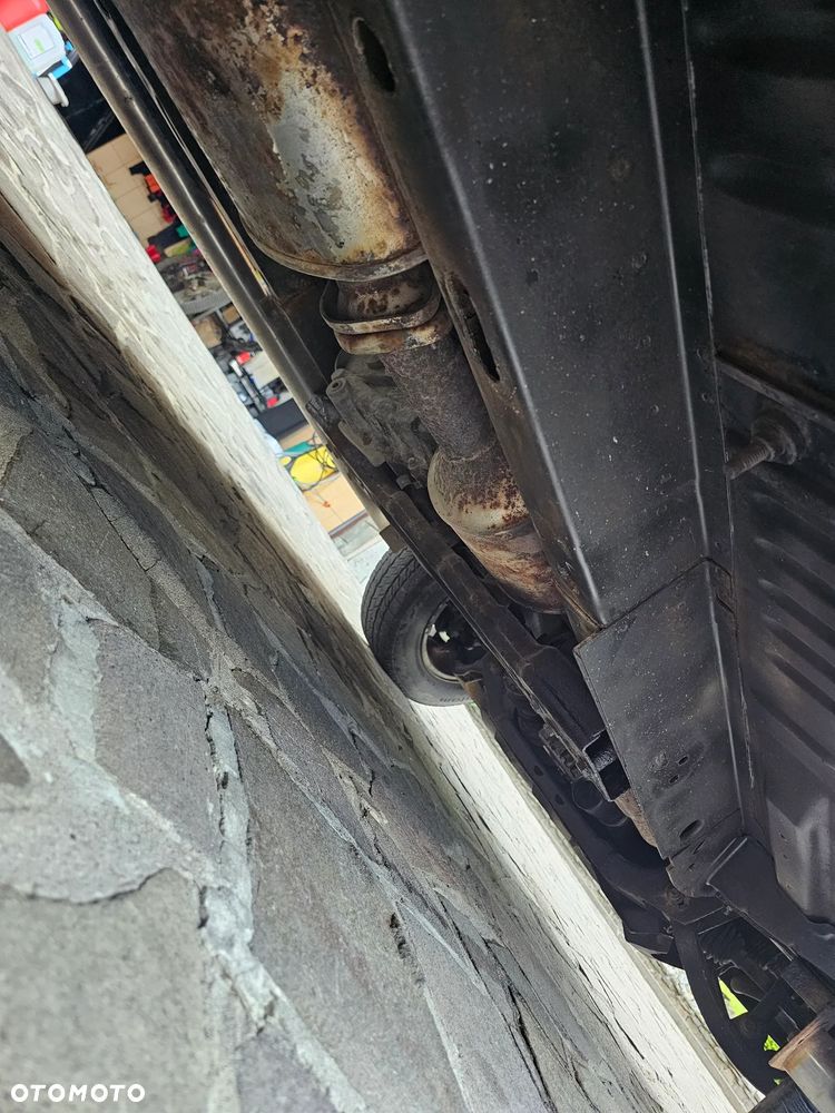 Jeep Cherokee 2.8 CRD Limited - 37