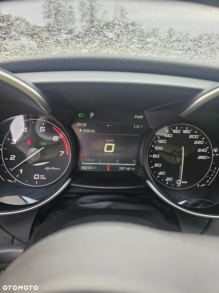 Alfa Romeo Giulia 2.0 Turbo Super - 8