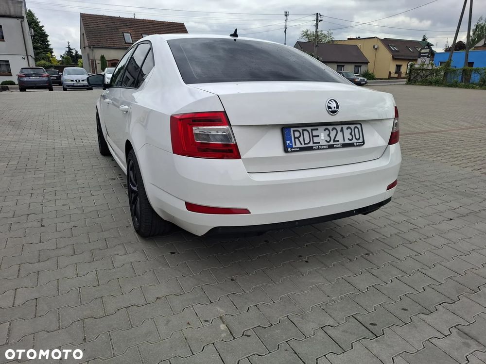 Skoda Octavia 2.0 TDI Ambition DSG - 11