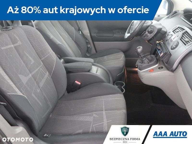 Renault Grand Scenic - 11