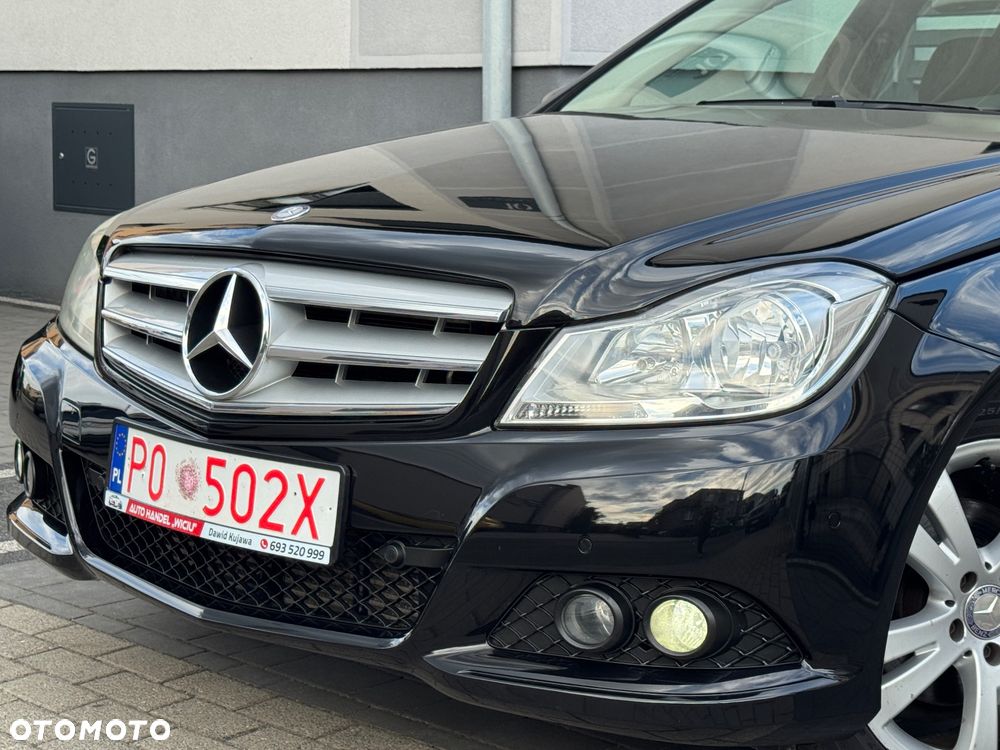 Mercedes-Benz Klasa C 200 CDI Edition - 27