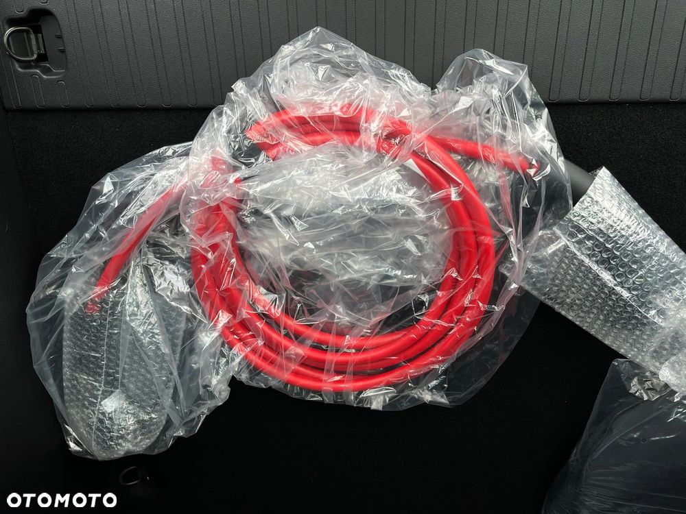 Peugeot eRifter - 24