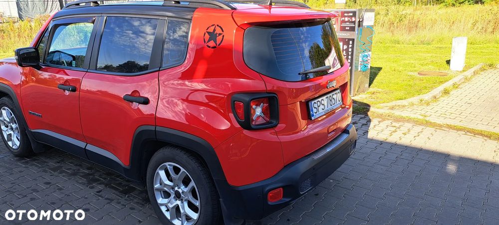 Jeep Renegade - 16