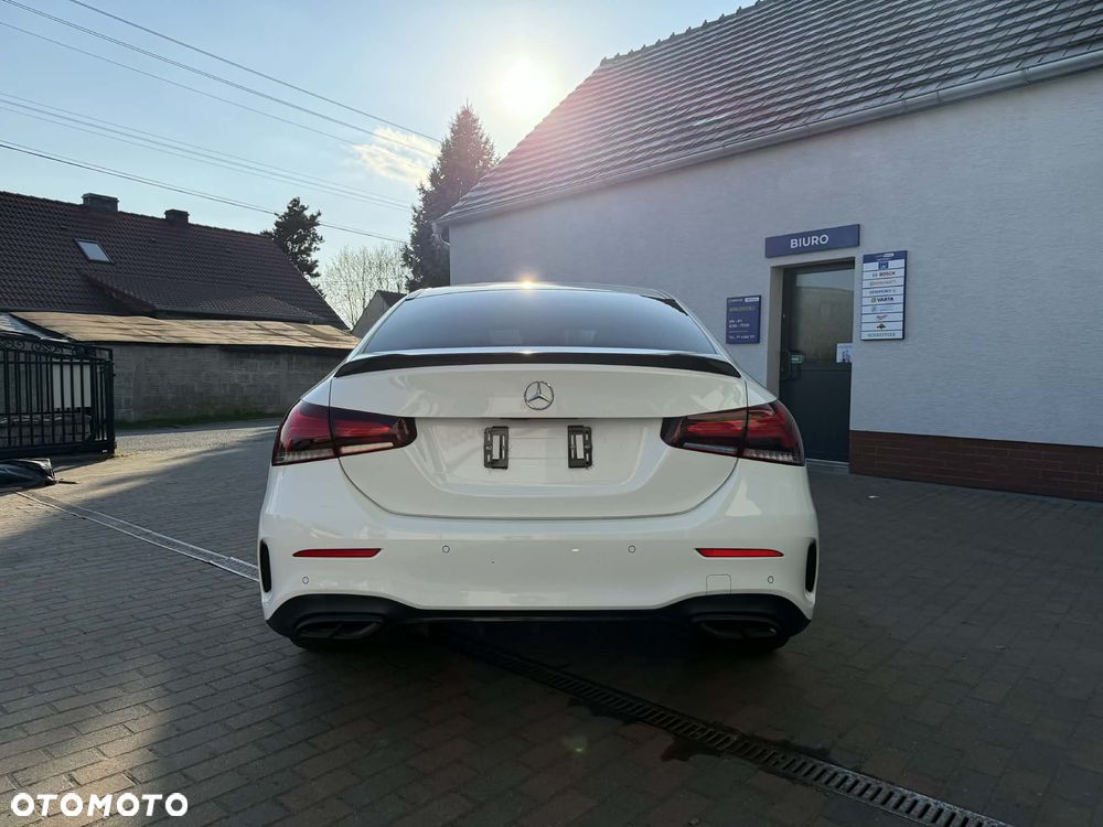 Mercedes-Benz Klasa A 180 d 7G-DCT AMG Line - 5