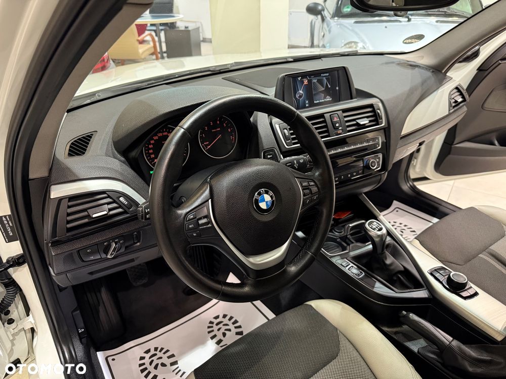 BMW Seria 1 118i Urban Line - 23