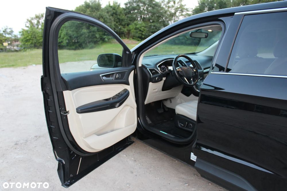 Ford Edge - 7