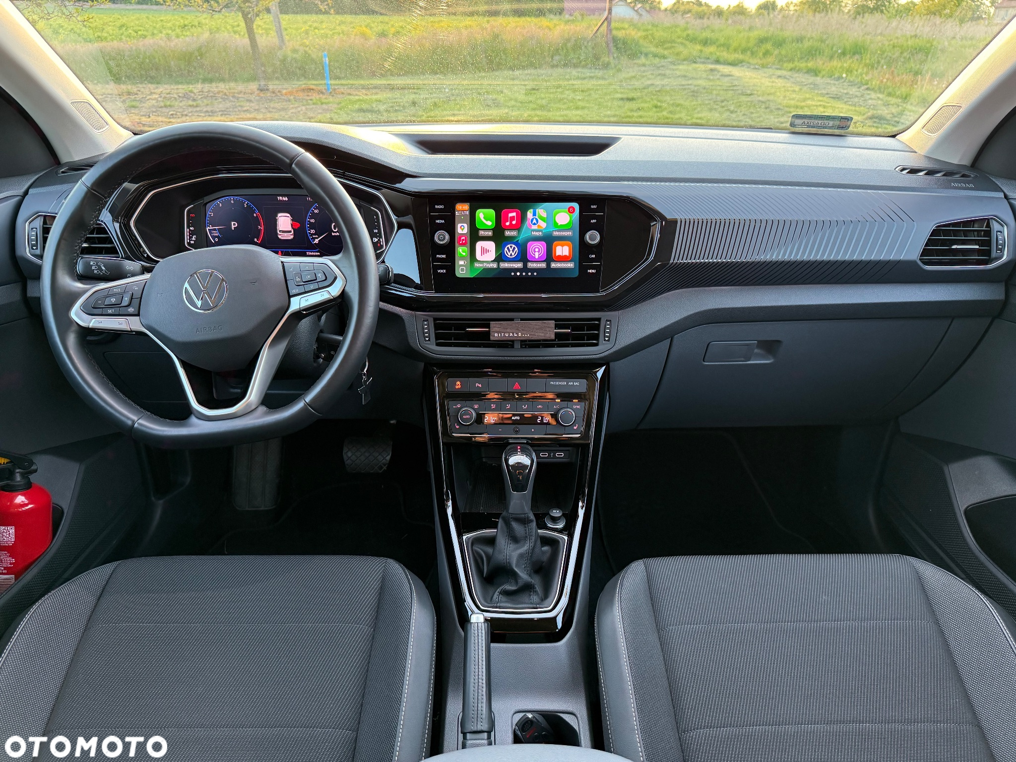 Volkswagen T-Cross 1.0 TSI Style DSG - 13