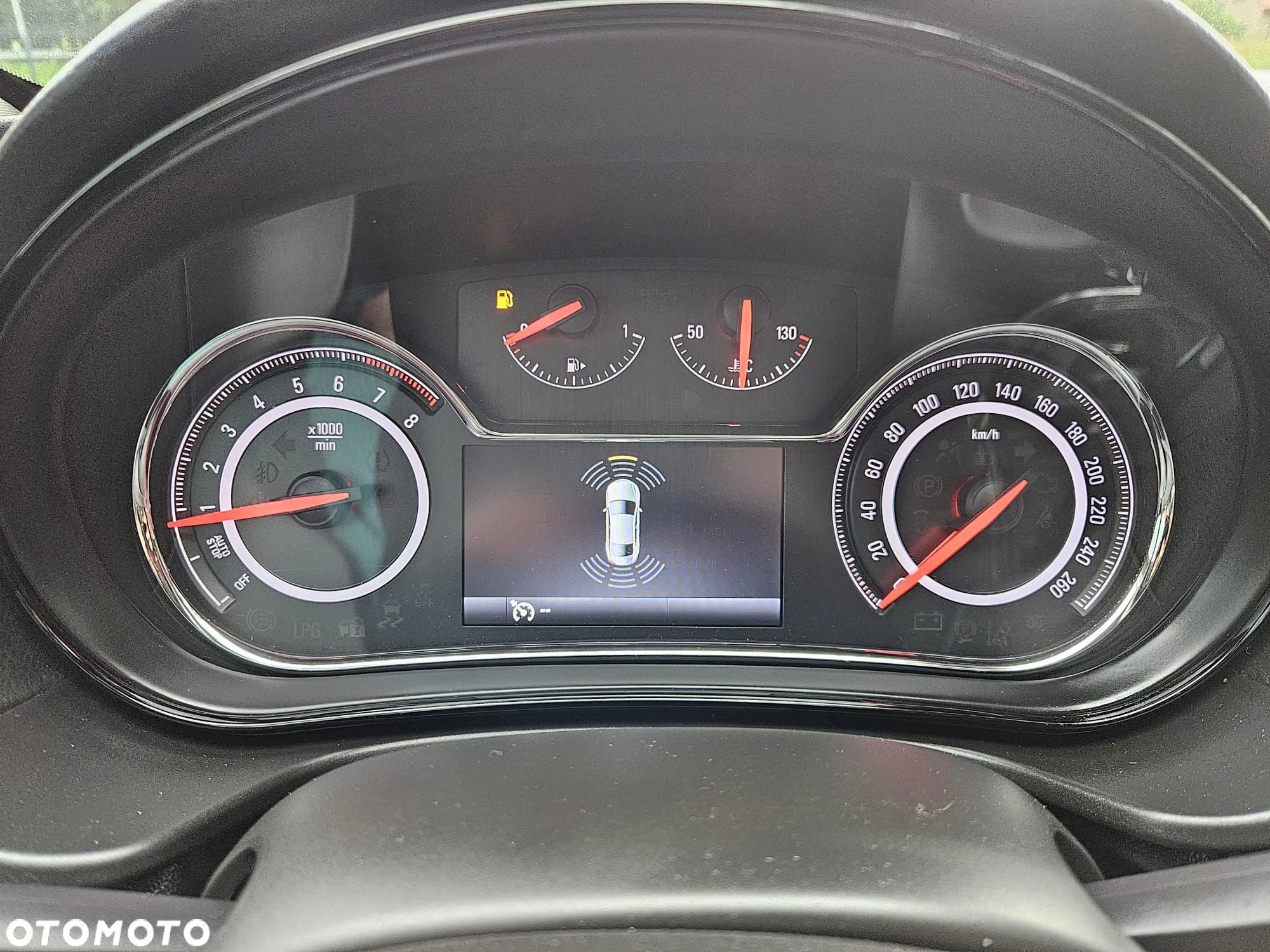 Opel Insignia 1.4 Turbo Sports Tourer ecoFLEXStart/Stop Innovation - 28