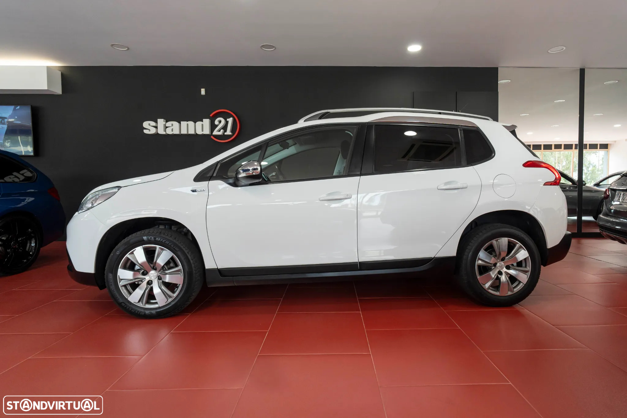 Peugeot 2008 1.6 BlueHDi Style - 36