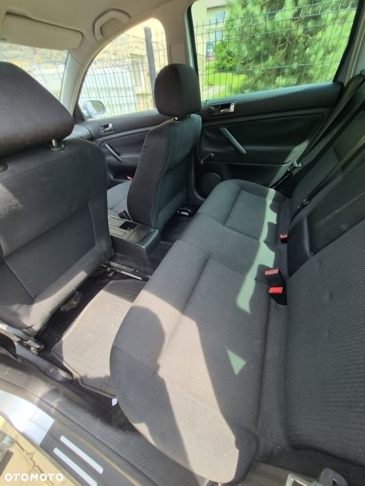 Volkswagen Passat 2.0 Basis - 7