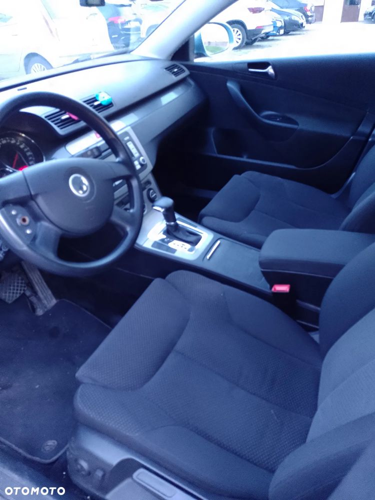 Volkswagen Passat 2.0 FSI Comfortline Tiptr - 12