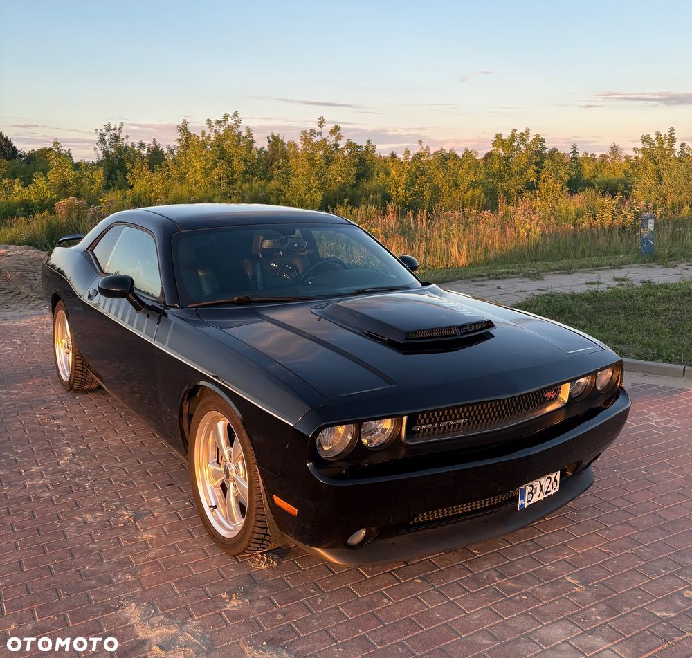 Dodge Challenger - 3