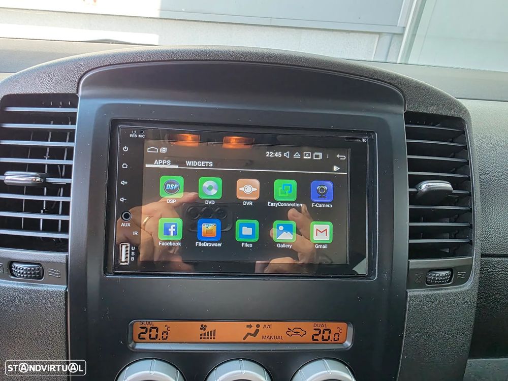 Nissan Navara 2.5 dCi CD LE 4WD - 16