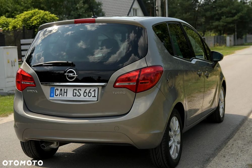 Opel Meriva - 8
