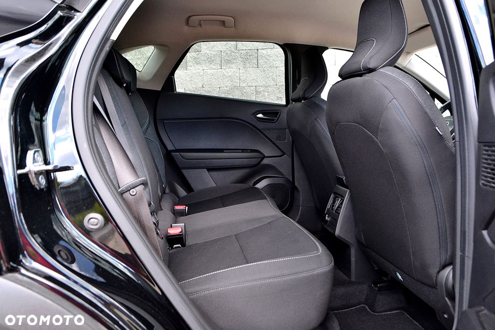 Renault Captur - 16