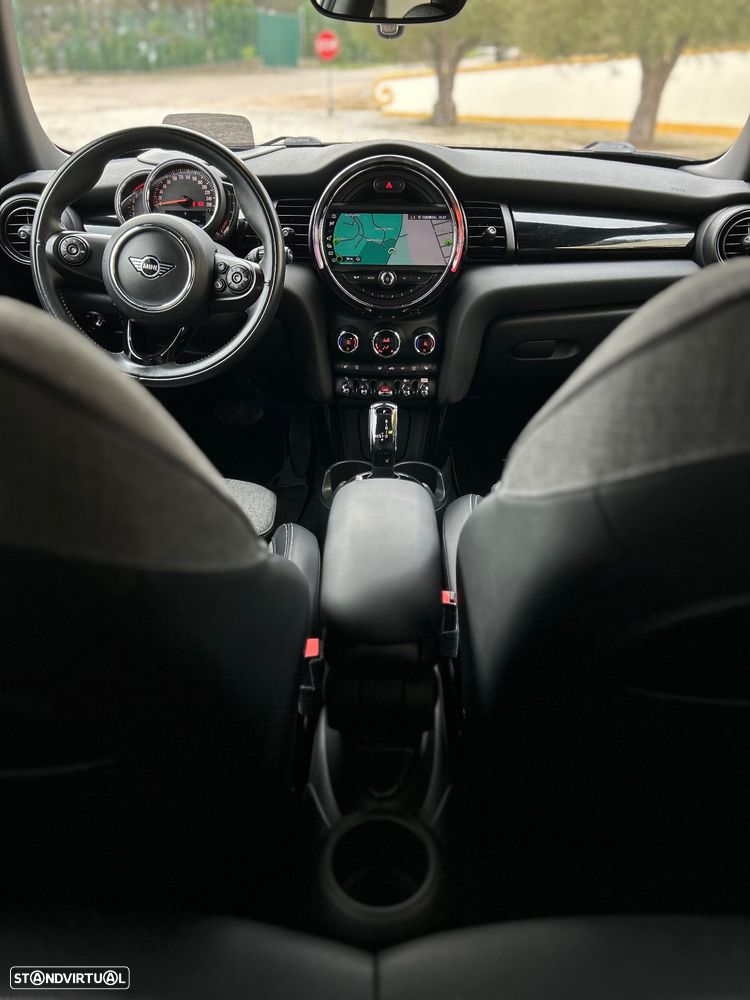 MINI 3 Portas Cooper D Aut. - 8