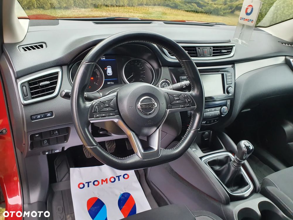 Nissan Qashqai 1.3 DIG-T TEKNA - 16