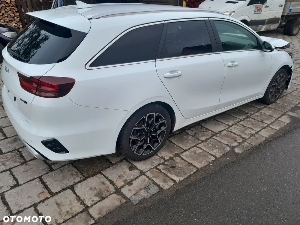 Kia Ceed 1.5 T-GDI OPF GT Line - 2