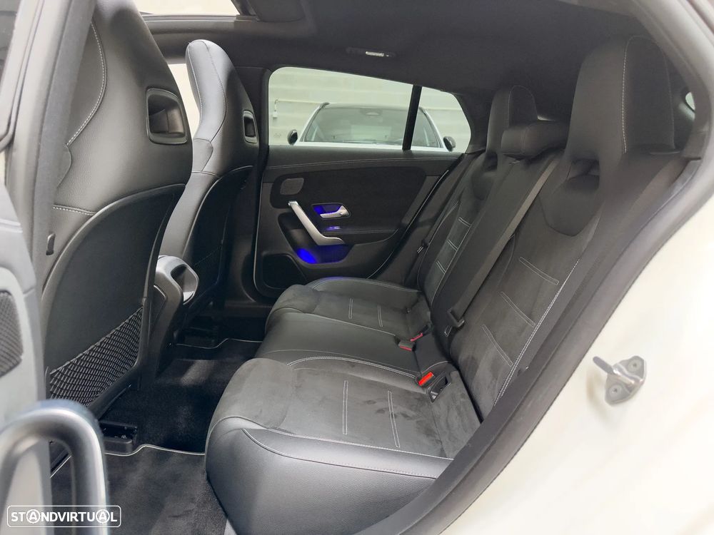 Mercedes-Benz CLA 250 e Shooting Brake AMG Line - 47