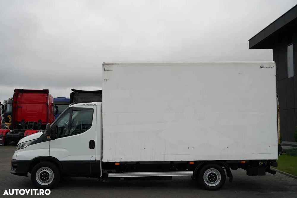 Iveco DAILY 35-NP / GNC / CONTAINER / MANUAL / PALFINGER LIFT - 750 KG / 2020 - 4