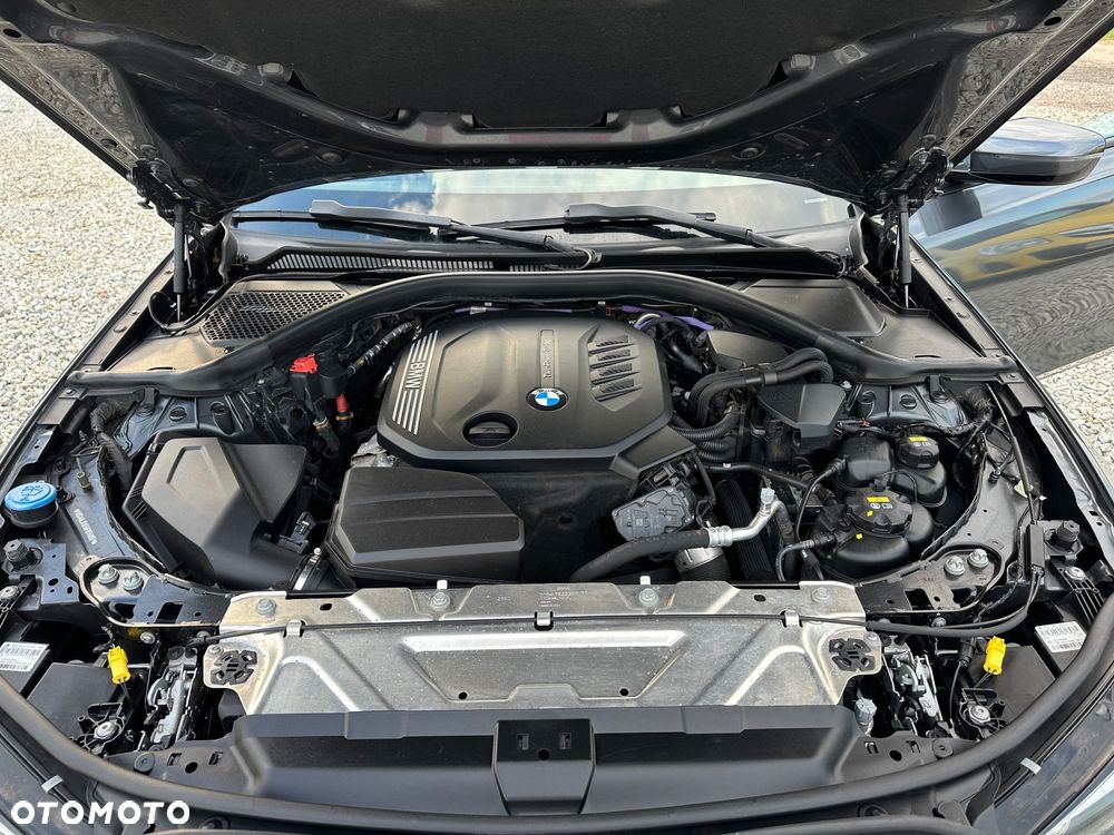 BMW Seria 3 318d Edition Luxury Line Purity - 26