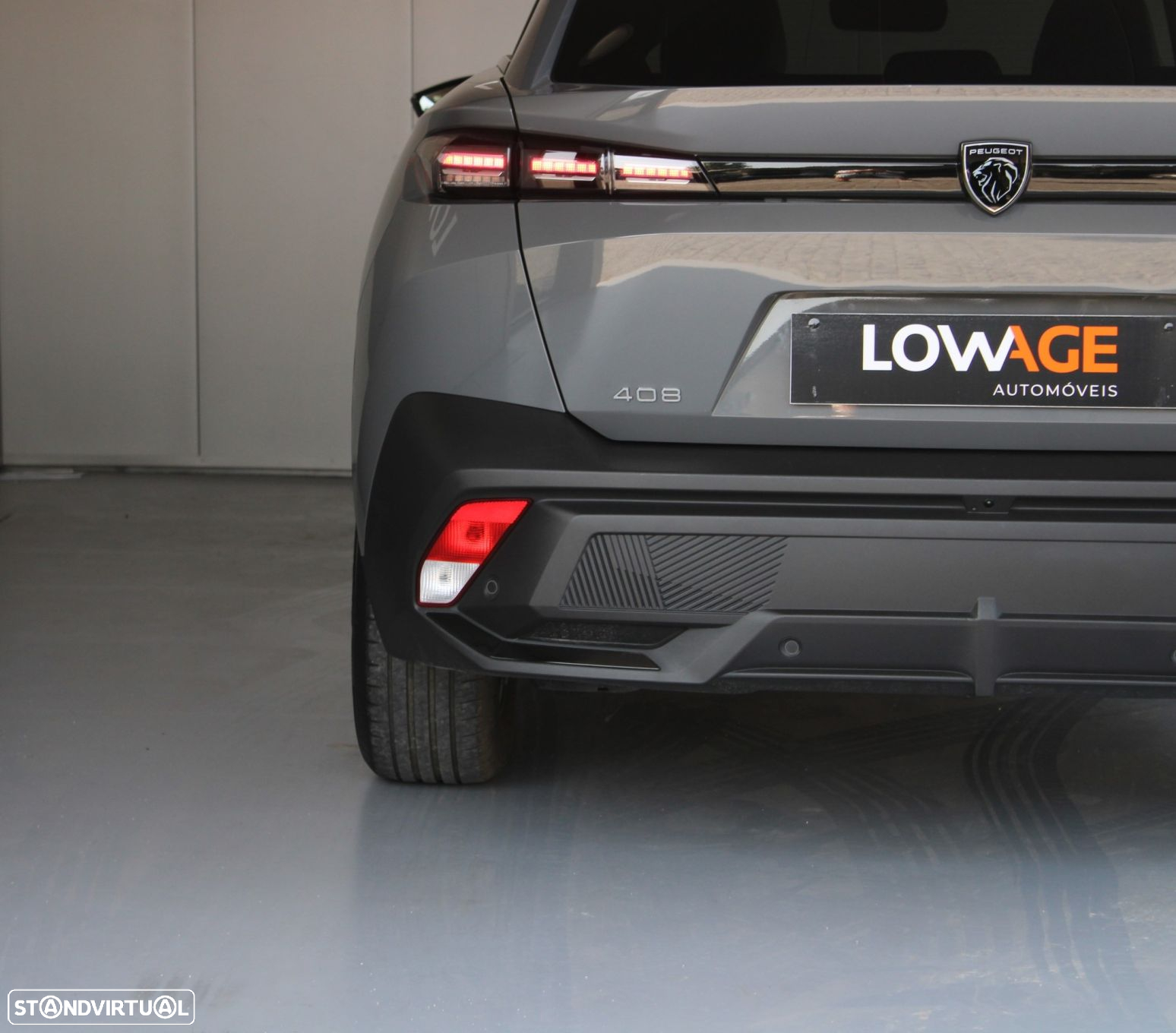 Peugeot 408 1.6 Hybrid Allure e-EAT8 - 37