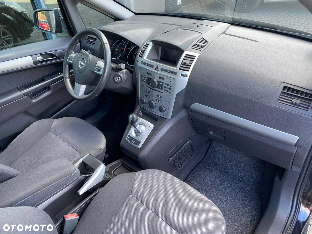 Opel Zafira - 14