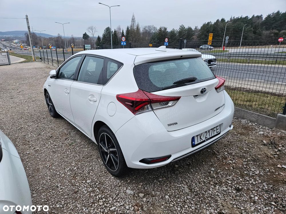 Toyota Auris - 3