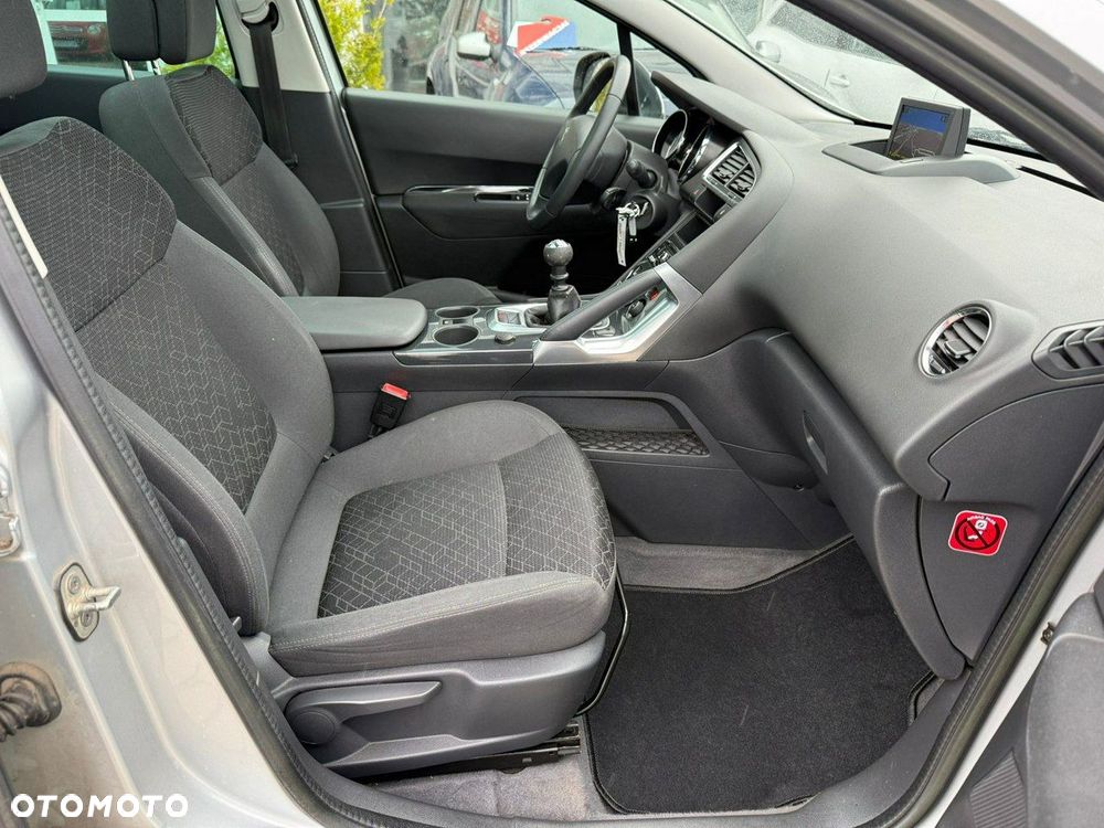 Peugeot 3008 - 25