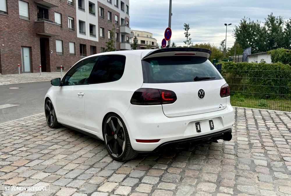 VW Golf 2.0 TSi GTI DSG - 4