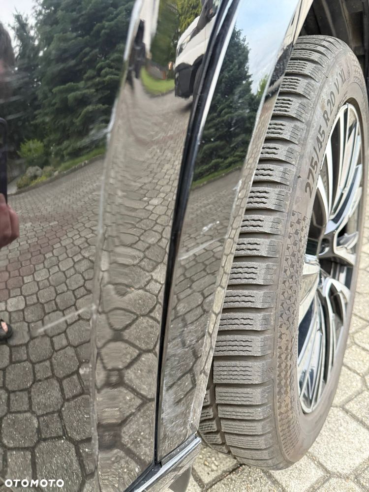 Volvo XC 90 T8 AWD Plug-In Hybrid Plus Dark 7os - 28